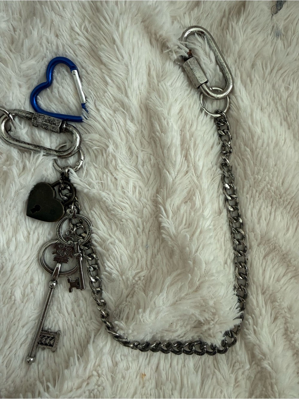 Free People Silver-Tone Heart & Key Chain Wallet Chain with Blue Heart Carabiner